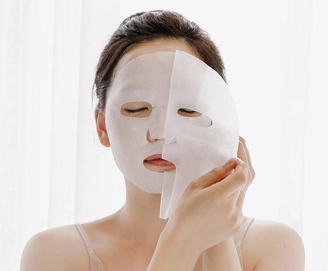 Có nên đắp mặt nạ giấy hàng ngày không? Đắp nhiều có gây hại cho da không?