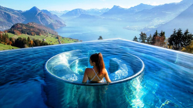 Top 8 most beautiful infinity pools in the world
