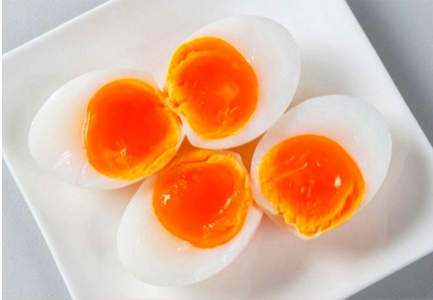 1 quả trứng gà bao nhiêu calo? Làm sao để ăn trứng an toàn cho sức khỏe?