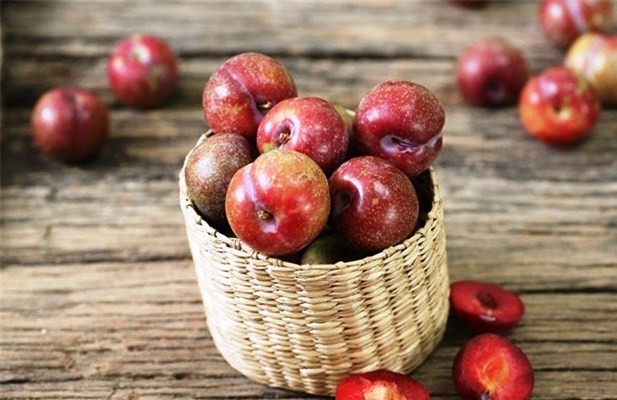 Những loại trái cây không nên ăn quá nhiều trong mùa hè - Có thể bạn chưa biết