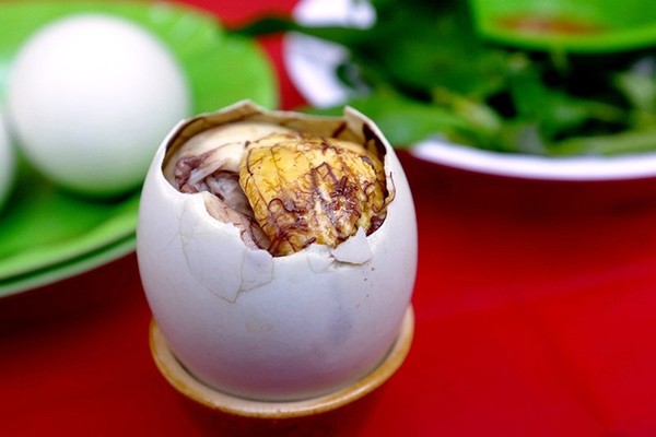 Ăn trứng vịt lộn có thật sự tốt, cùng xem câu trả lời chính xác nhất của chuyên gia