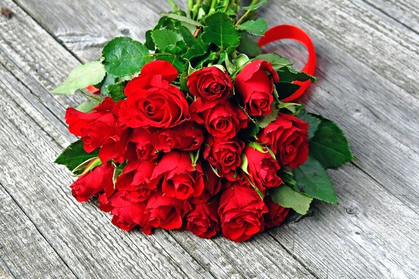 Ý nghĩa số hoa hồng tặng người ấy, tặng khi tỏ tình bạn nên biết