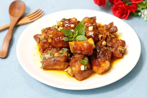 How to make delicious sweet and sour fried ribs