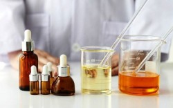 Cảnh báo 10 thành phần mỹ phẩm có hại cho da - Cần tránh xa ngay lập tức!