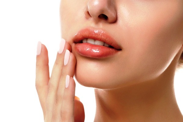 5 cách trị thâm môi bằng vitamin E giúp đôi môi hồng hào xinh xắn
