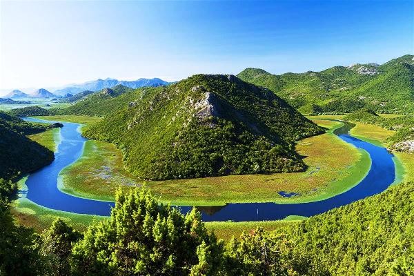 Cảnh đẹp châu Âu - Chiêm ngưỡng 12 khu vườn quốc gia đẹp như thiên đường