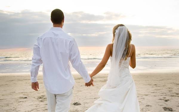 Chuyện kết hôn rồi chia tay trước tuổi 30: Đừng bước vào hôn nhân như một đứa trẻ và lệ thuộc hạnh phúc của mình vào sự may rủi
