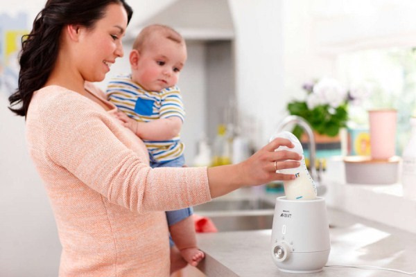 Máy hâm sữa là gì? Có nên sử dụng máy hâm sữa không?