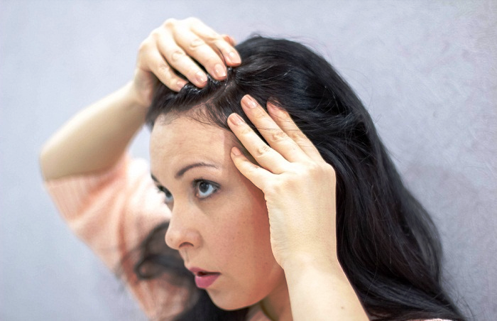 Cơ thế muốn nói gì khi tóc bạn bị bạc sớm?