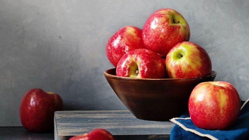 12 Lý do khiến phái đẹp nên ăn ít nhất 1 quả táo mỗi ngày