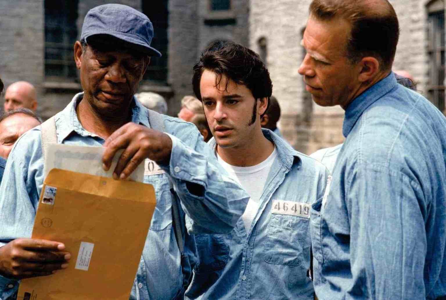 Review phim Nhà tù Shawshank (1994) – Đẳng cấp của phim kinh điển