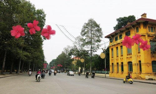 Đường Hùng Vương và những điều thú vị về đường đẹp và quyền lực nhất Việt Nam