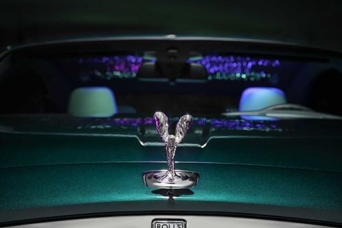 Những tính năng đẳng cấp và xa xỉ của Rolls-Royce mới nhất