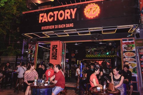 Top quán Pub cực chill tại Hà Nội khiến tâm trạng tan chậm giải tỏa căng thẳng