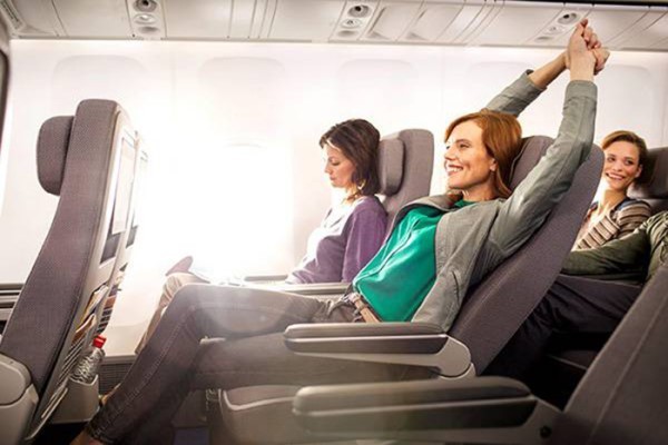 8 bí kíp giúp bạn có thể có được giấc ngủ ngon khi trên máy bay