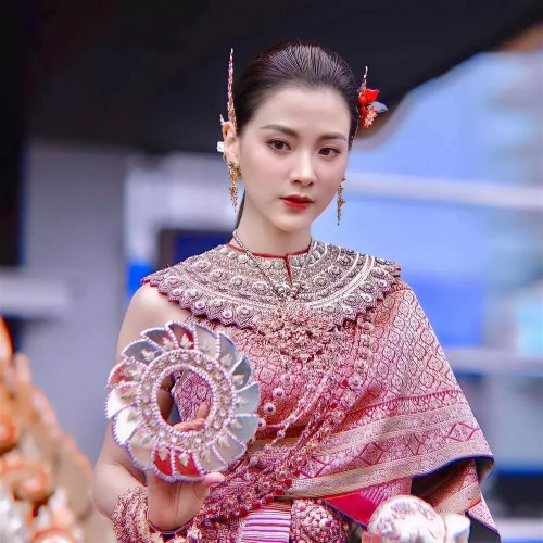 Top 10 đất nước có phụ nữ mang vẻ đẹp tự nhiên nhất châu Á